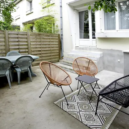 Daire Le ~ Jardin ~ Terrasse ~ Bureau Niort